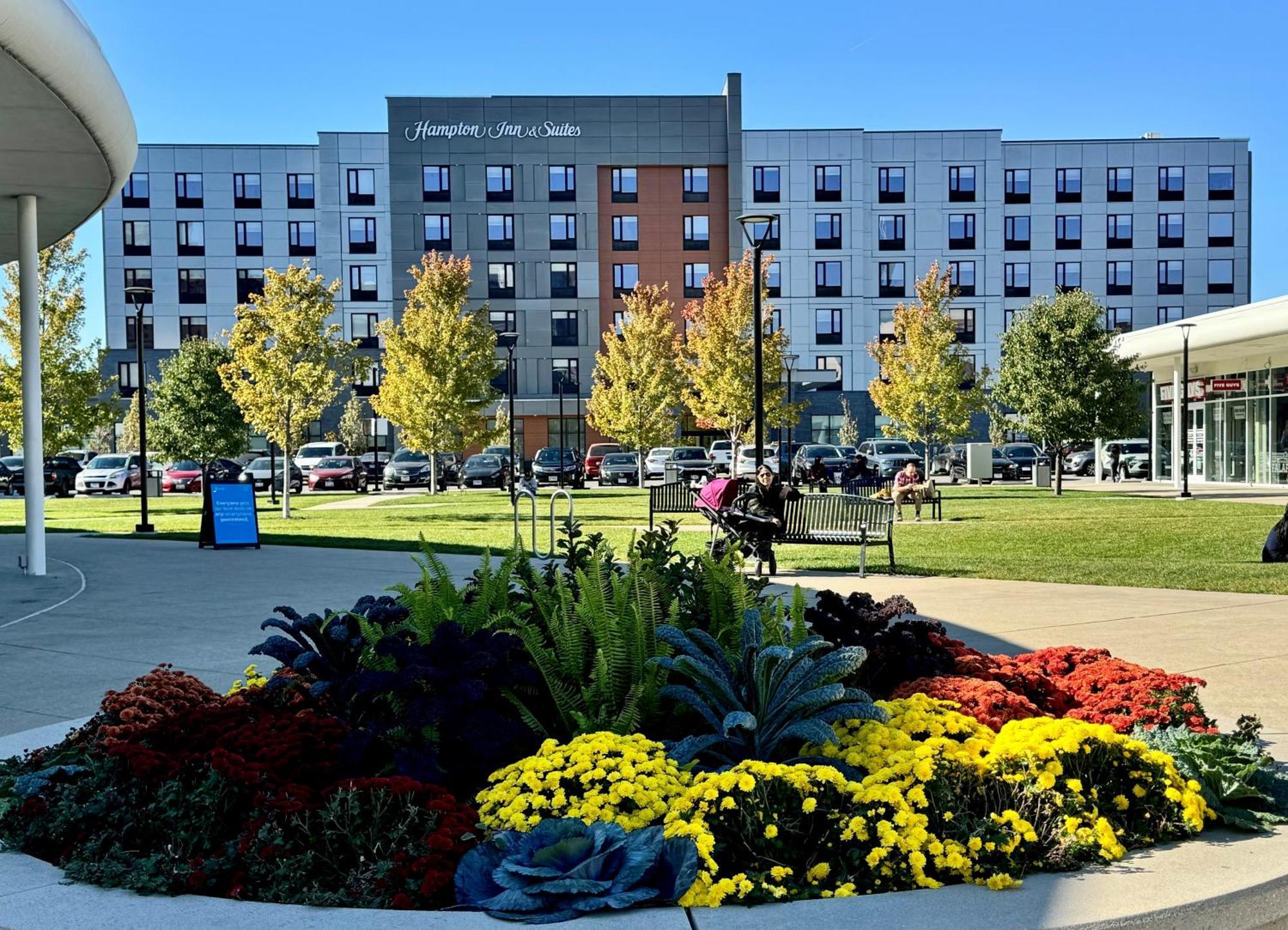 Hampton Inn & Suites Chicago Medical District Uic Buitenkant foto